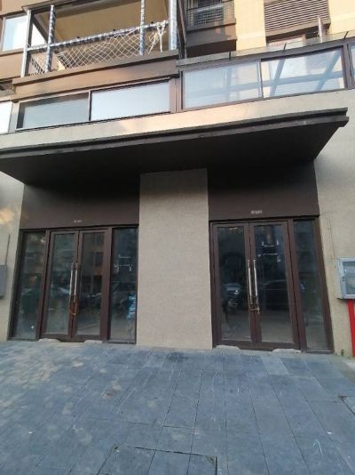 兴进漓江壹号临街商铺 35.77平 1层 47.57万