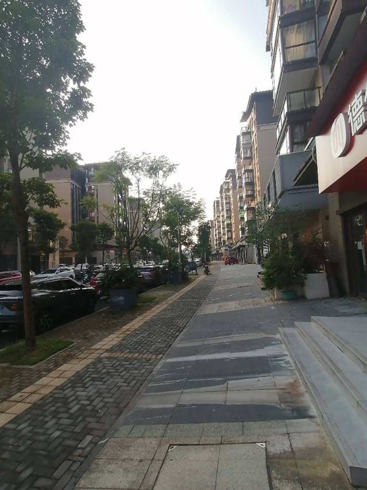 兴进漓江壹号临街商铺 35.77平 一层旺铺 缩略图3