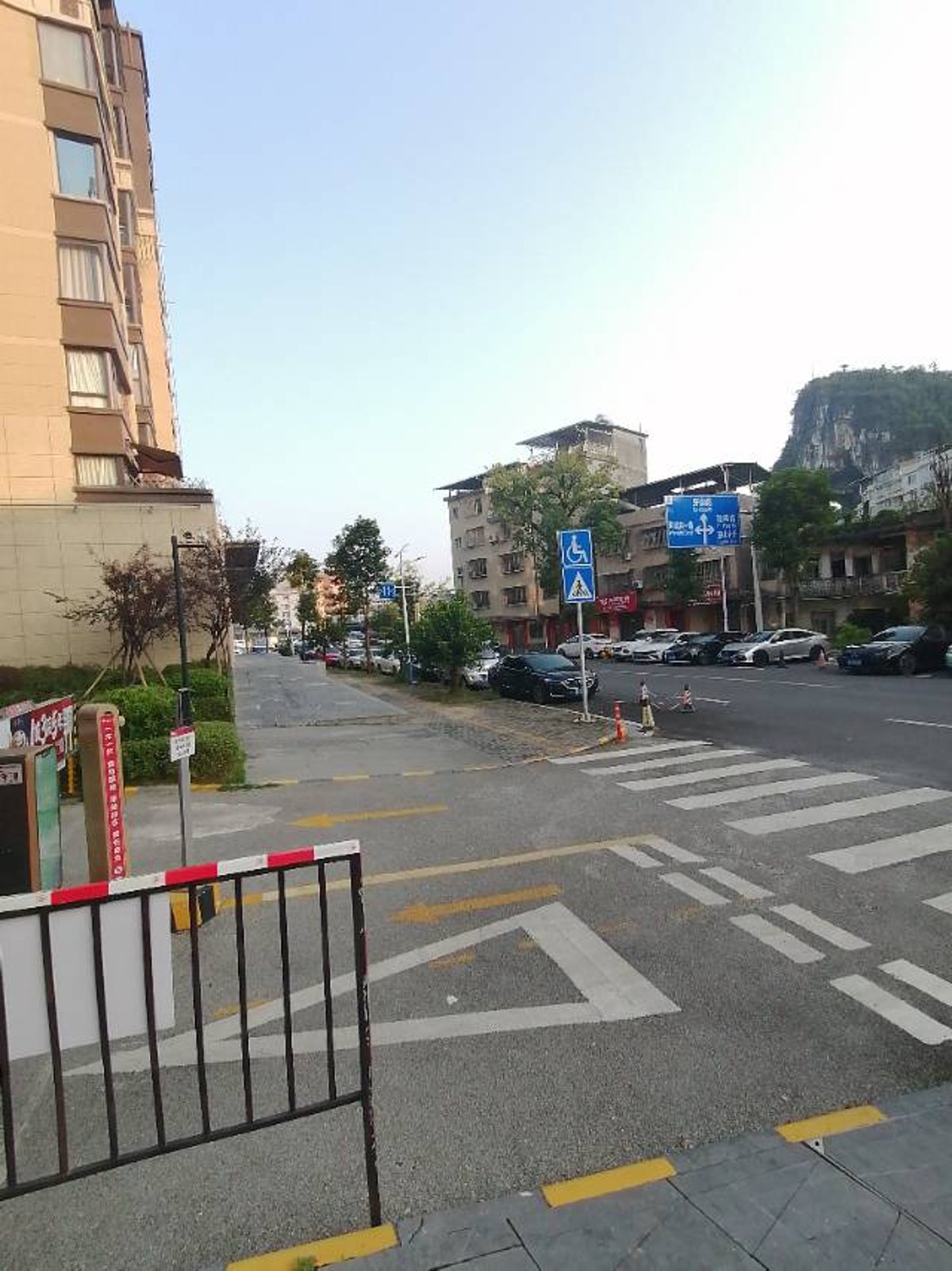 兴进漓江壹号龙腾阁 临街商铺 毛坯现房 即买即用 缩略图2