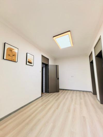 江南街兰井巷20号北楼1-1号房 缩略图9