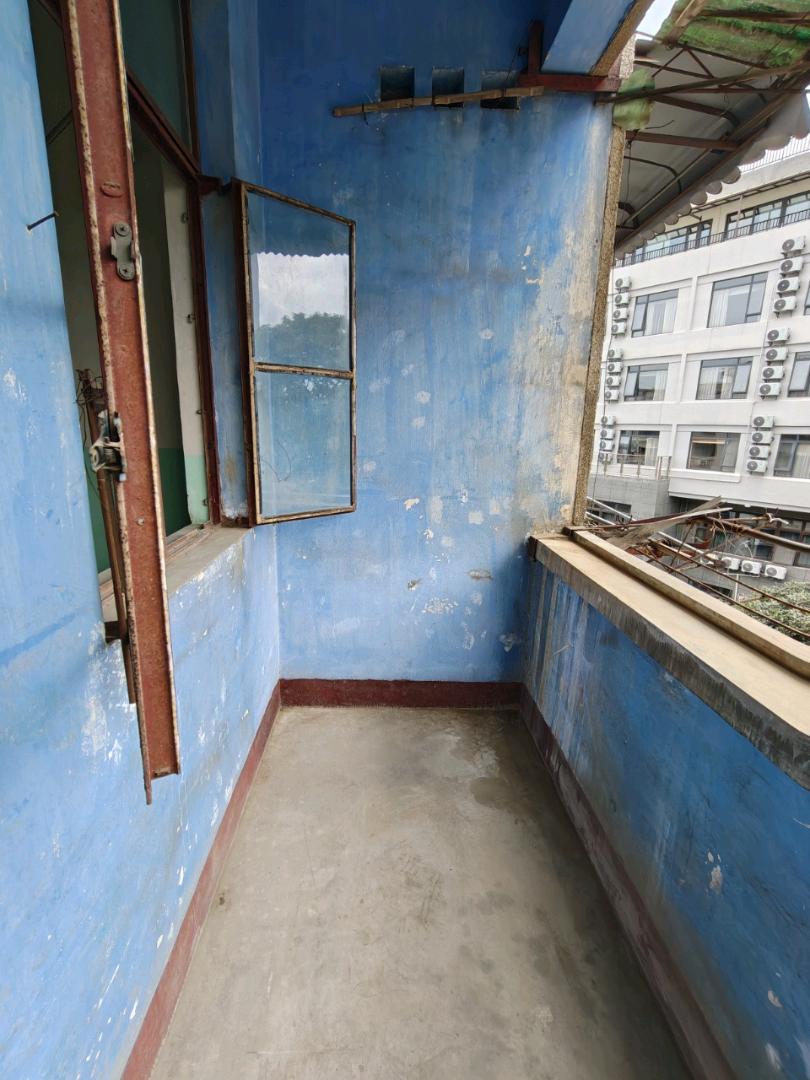 石油六公司A区56㎡两室一厅 简装23万 缩略图7
