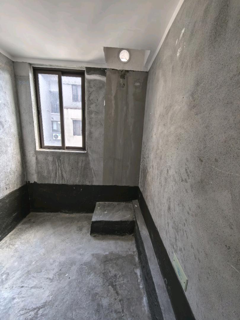 漓江畔香桂府116㎡南向三房毛坯9层 缩略图7