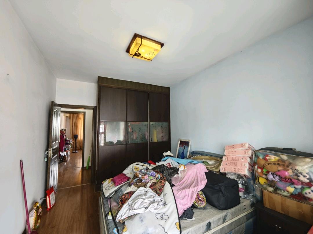 杏花苑125㎡精装复式 4室3厅3卫朝南35.8万 缩略图8