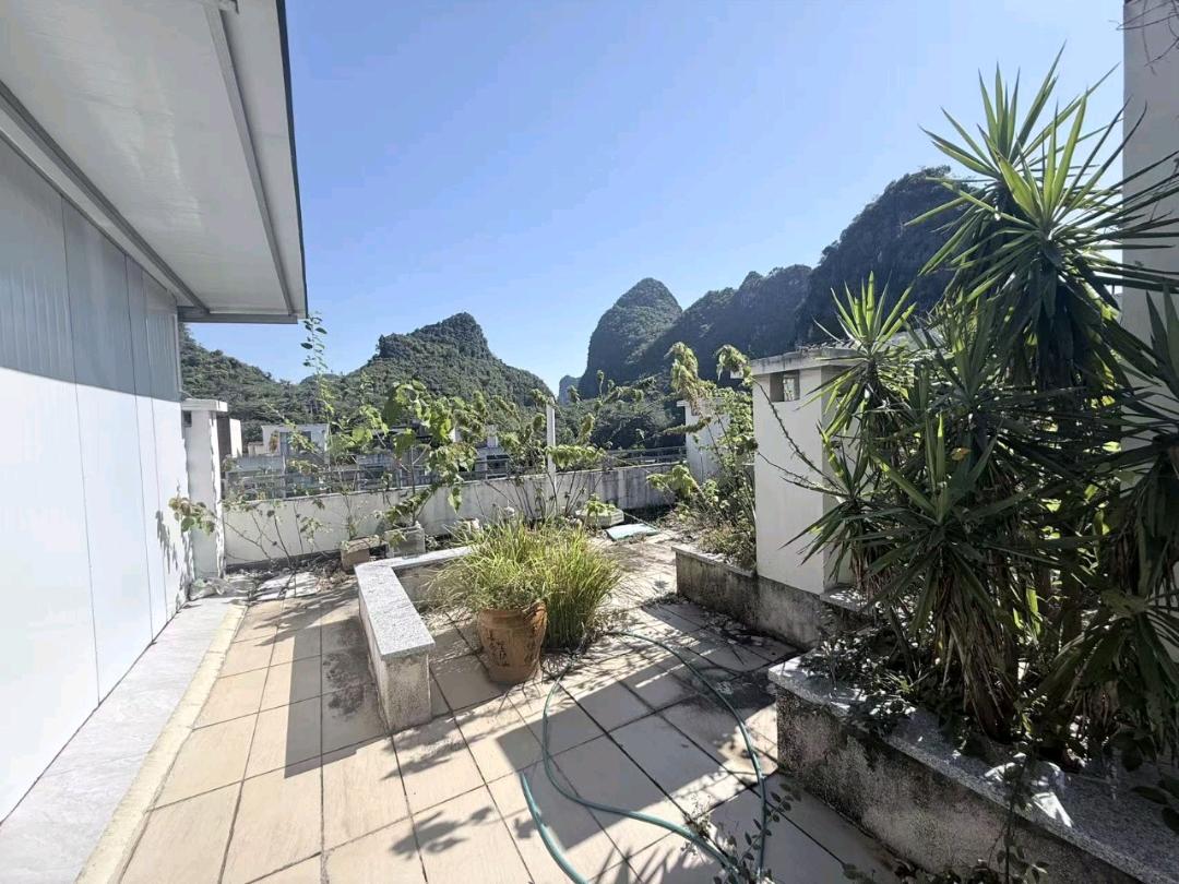 丽景5号公馆南苑352.5㎡精装6室 复式 三面采光 缩略图9