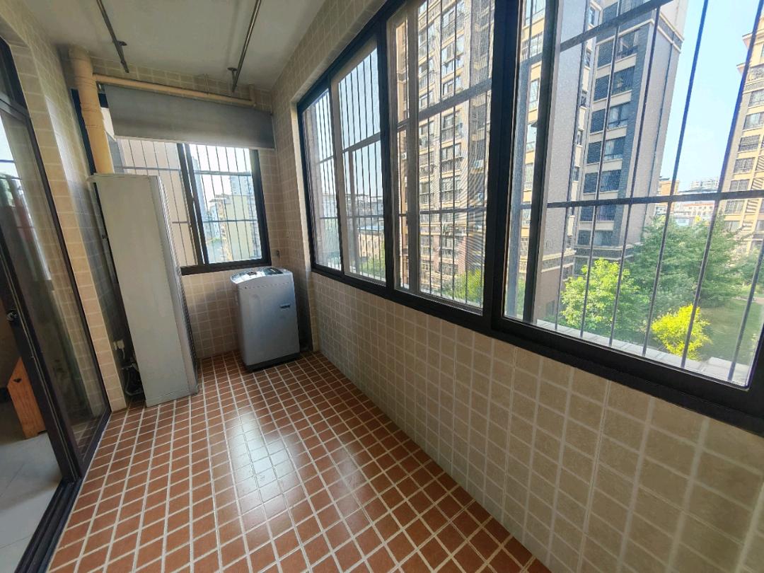 七星区联发益景115㎡精装三房99万 缩略图9