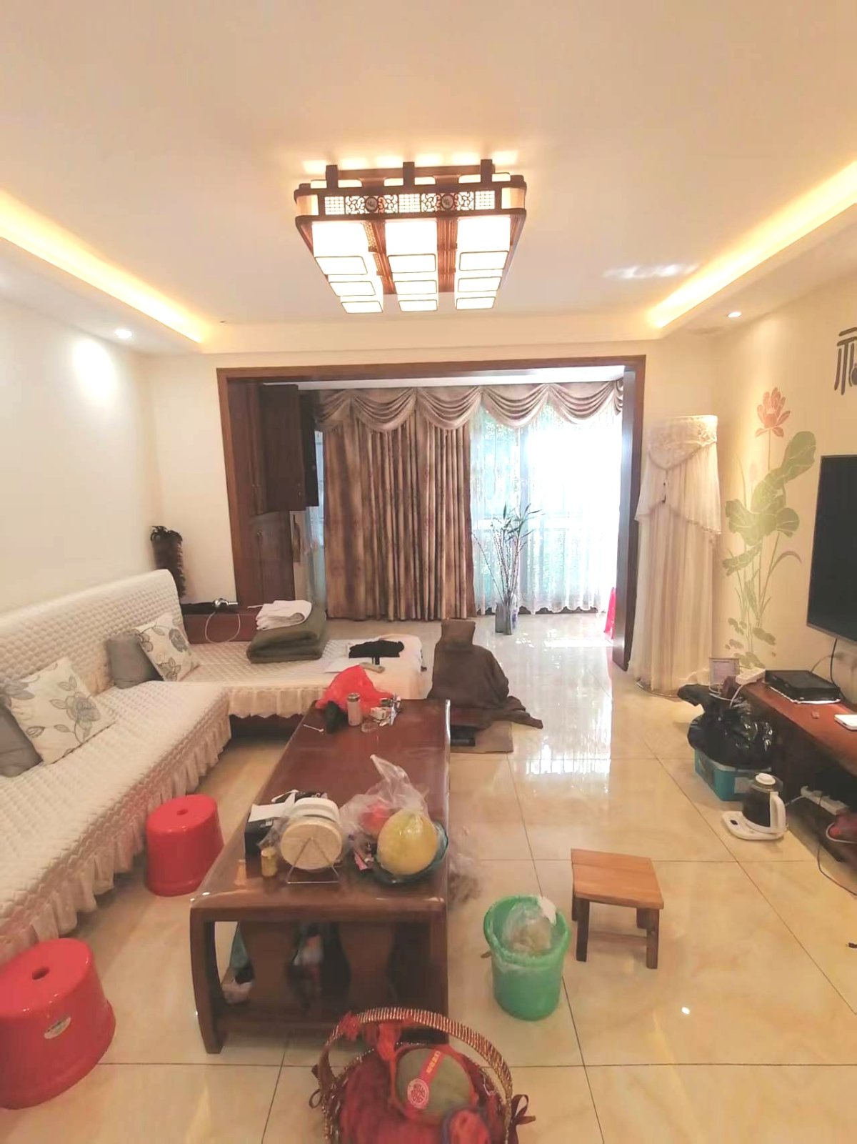 华御公馆110㎡精装110万拎包入住 南向1梯2户 出入方便