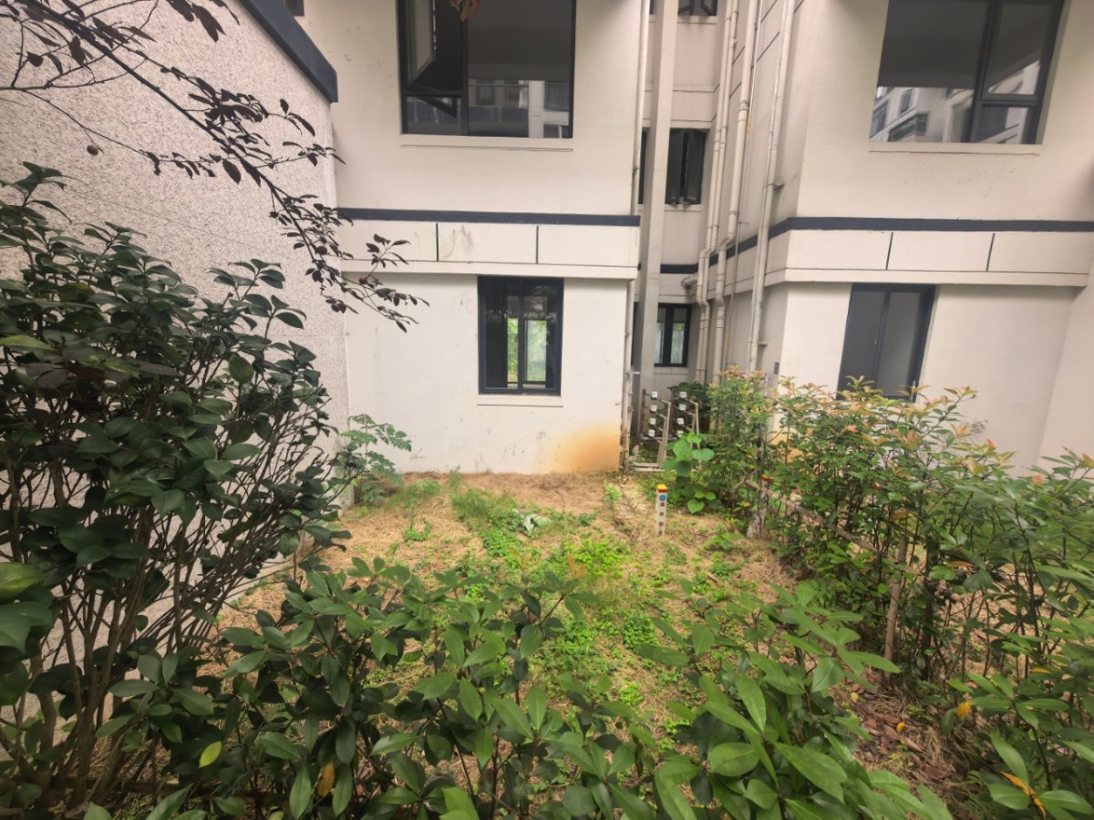 万达光屿湖｜89.8万/套合院下叠，送80㎡花园+全赠地下室